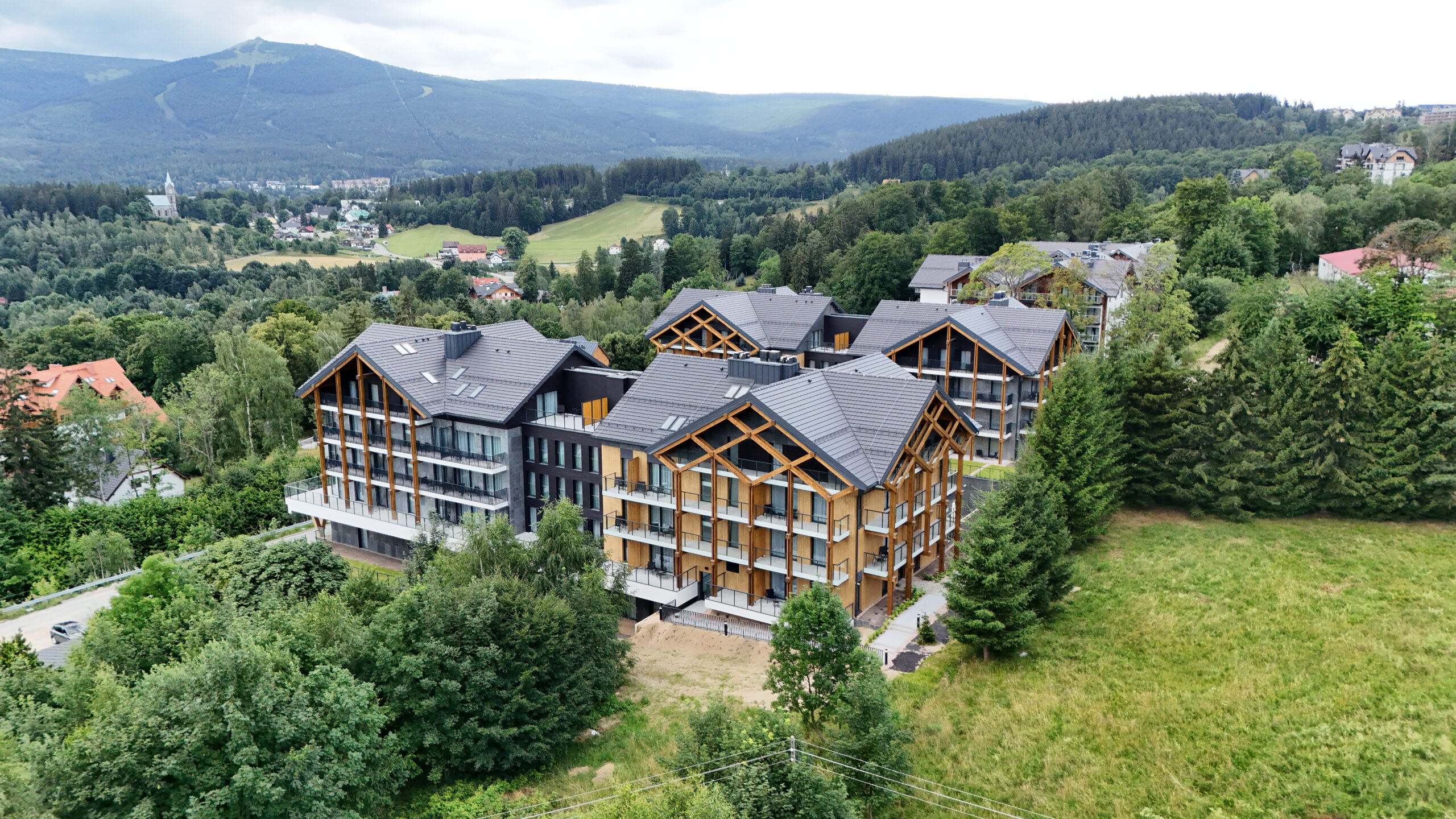 HOTEL HORIZON